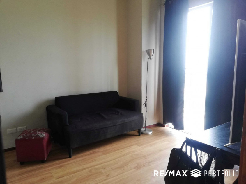 1 Bedroom Condo In Circulo Verde, Quezon City