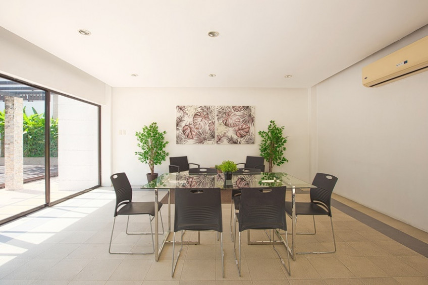 Semi-furnished Studio Condo Unit For Sale In Alabang, Muntinlupa At Studio City – Tower 5