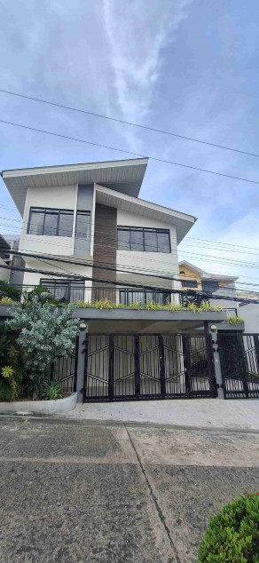 Brand New 2 Storey House & Lot For Sale inside Doña Rita Village Banilad Cebu City