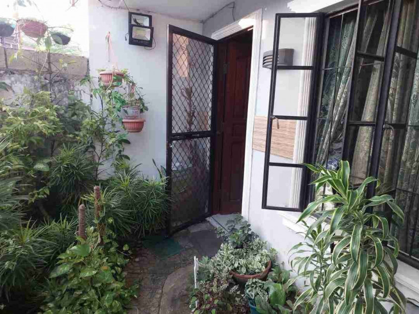 2 Units Townhouse & Lot for Sale in Deca Homes Lapu Lapu City