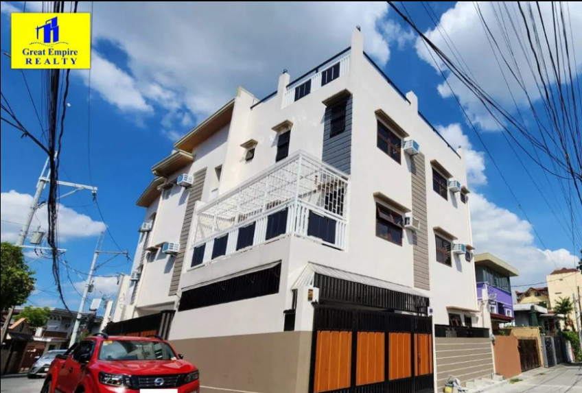 For Sale: Townhouse in Project 6, Near Visayas Avenue, Quezon City (Close to SM North Edsa)