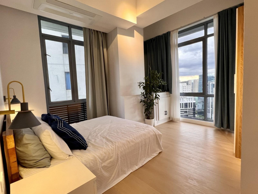 Below Zonal Value! 2 Bedroom Corner Unit for Sale in Bellagio, BGC, Taguig City