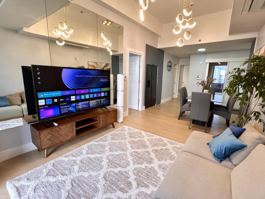 Below Zonal Value! 2 Bedroom Corner Unit for Sale in Bellagio, BGC, Taguig City