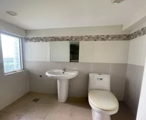 3 Bedrooms Bi-Level Unit for Sale in Fort Victoria, BGC, Taguig City