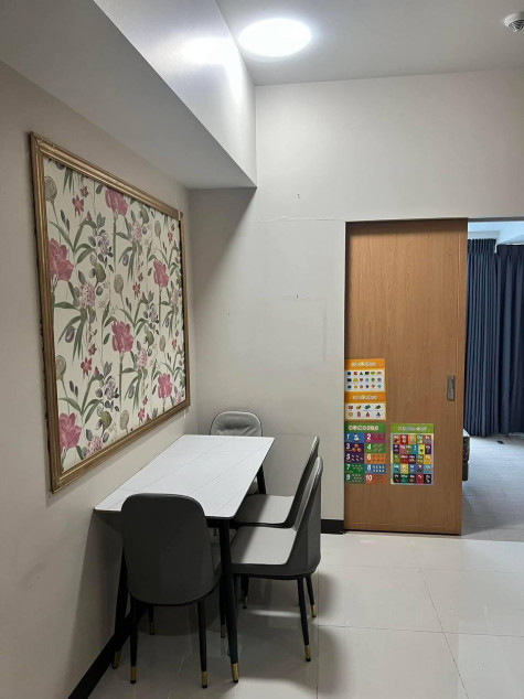 1 Bedroom With Parking For Sale In Uptown Parksuites, Bgc, Taguig City