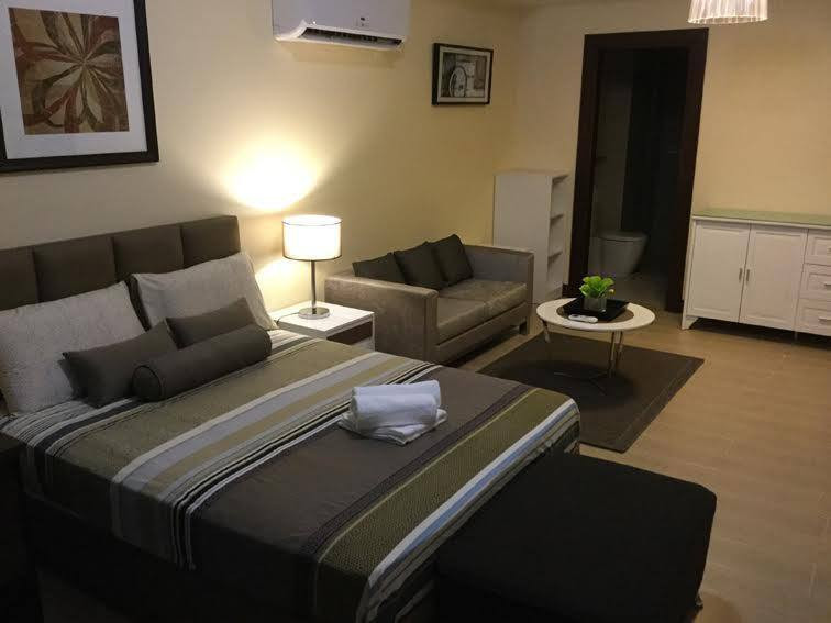 Studio Unit For Lease In Two Central Makati, Makati Cbd