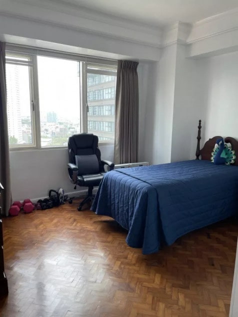 2BR Condo Unit For Sale In Salcedo Village Makati City At The Regency At Salcedo