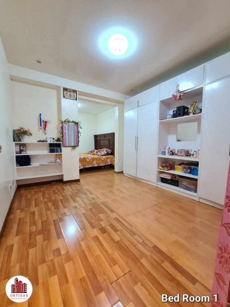 Hose and Lot - 3Bedroom in BF Homes Paranaque