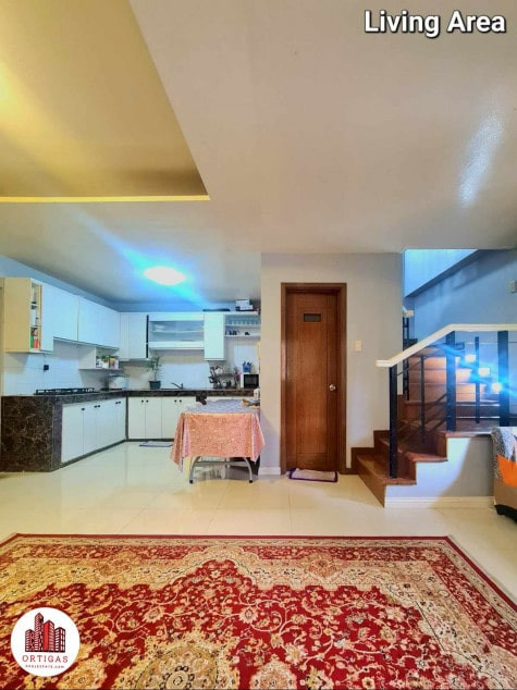 Hose and Lot - 3Bedroom in BF Homes Paranaque