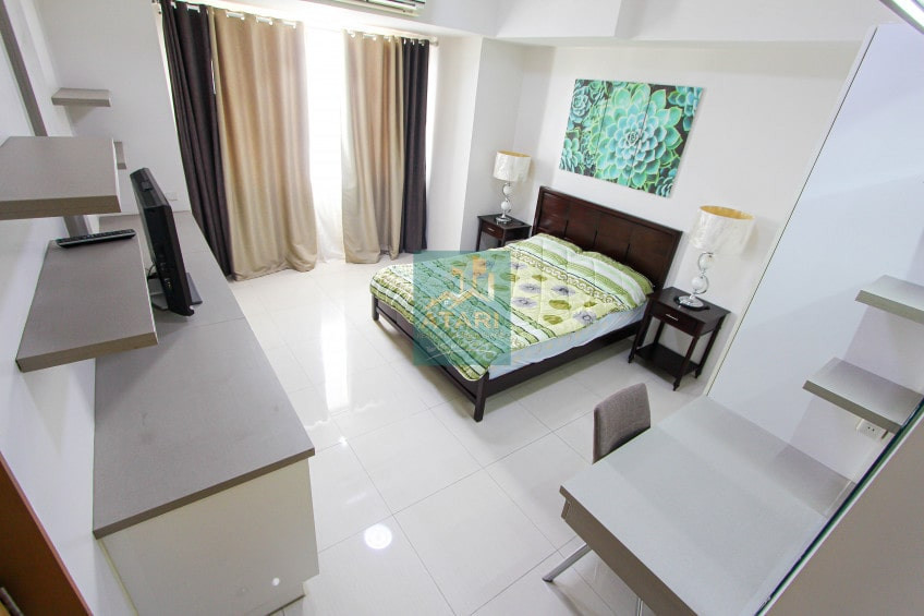 Stylish Combined Studio Units For Sale at Calyx Residences - Modern Living at Its Best!