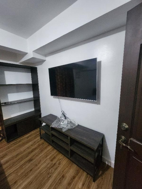 Acacia Estate 1BR Fully Furnished Very Affordable Price near BGC and Mckinley