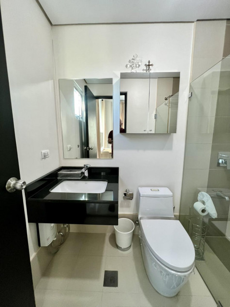 2BR Condo Unit For Sale - Solinea Tower 2, Cebu Business Park, Cebu City