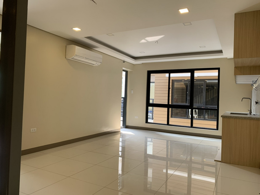 3 Storey Townhouse For Sale In Teachers Village, Quezon City