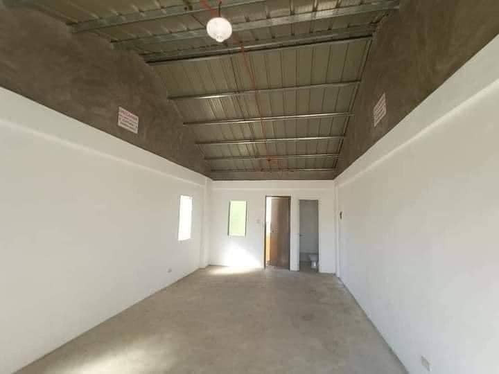 Country Homes Tangerine Row House/ Bare Type Model In Malainen Naic Cavite