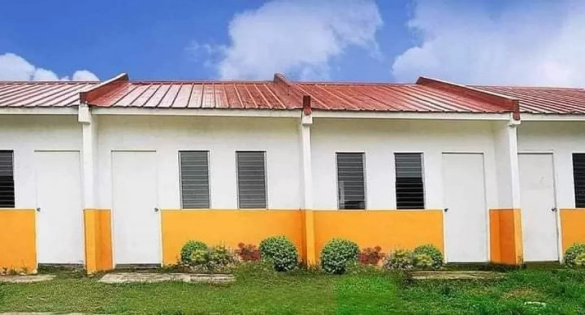 Country Homes Tangerine Row House/ Bare Type Model In Malainen Naic Cavite