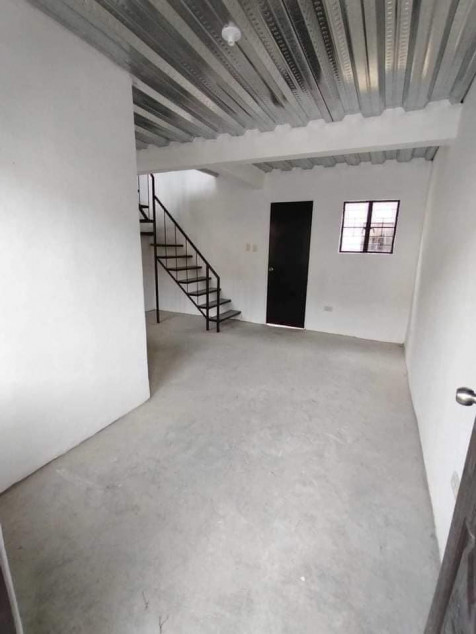 Savanna Ville 2 Storey Townhouse In Malagasang 1-c Imus Cavite