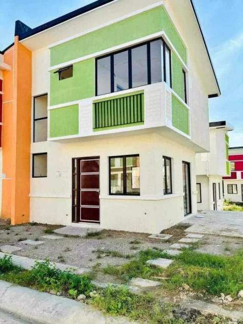 Estanzia Enclave Duplex / Townhouse, Complete Turn-Over, Halayhay Tanza Cavite
