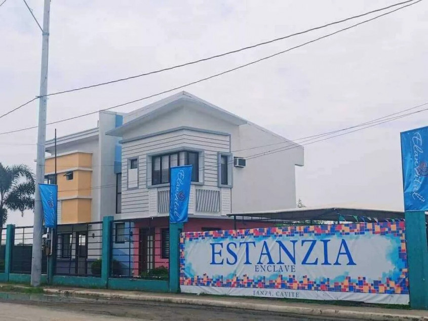 Estanzia Enclave Duplex / Townhouse, Complete Turn-Over, Halayhay Tanza Cavite