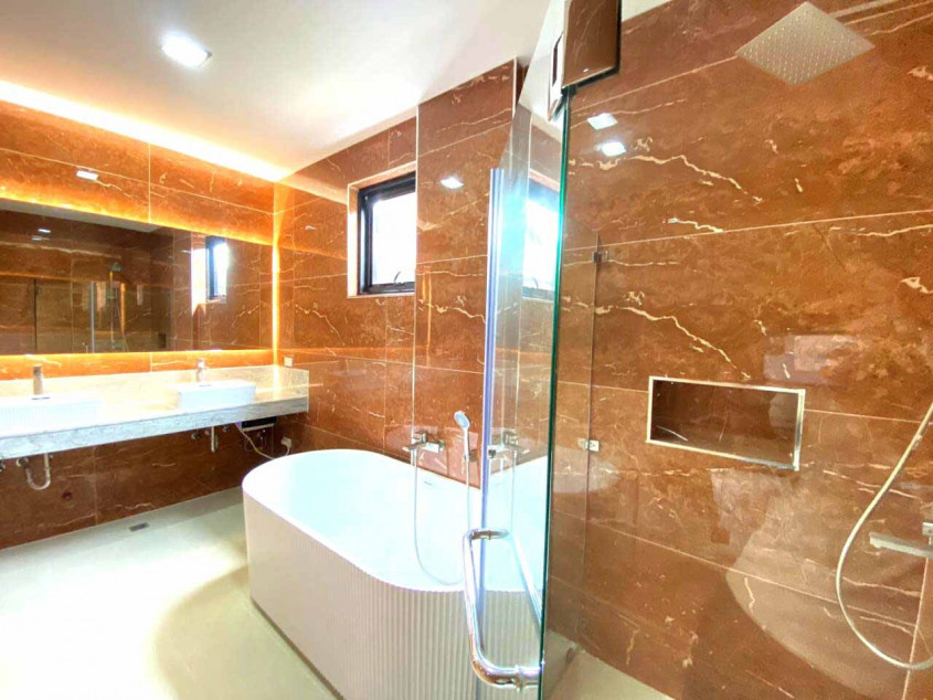 House And Lot For Sale In Geneva Gardens Nr Neopolitan Commonwealth Quezon City