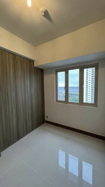 Coast Residences Family Suite B Unit With Balcony For Sale / Rent To Own