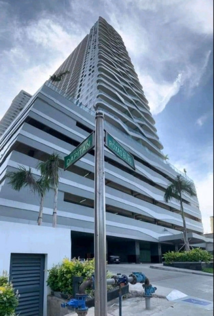 Coast Residences Family Suite B Unit W/balcony / Rent To Own