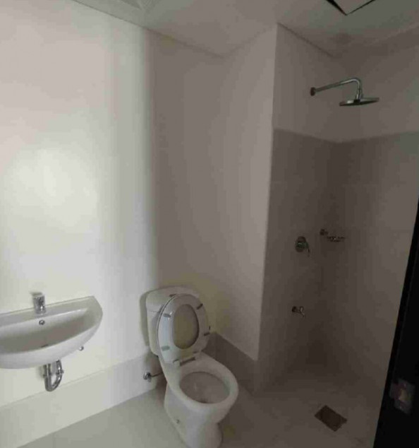 Ready For Occupancy, Rent To Own Condo Units In Manila. 5-10% Dp To Move In.