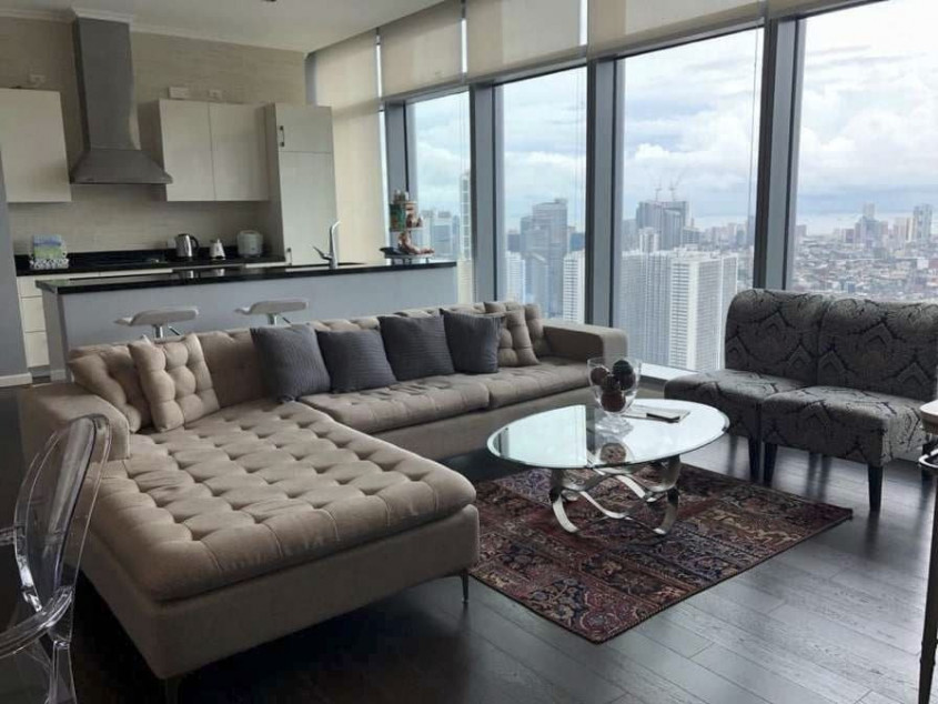 For Sale, Fully Furnished 1BR With Parking @ Trump Tower, Makati