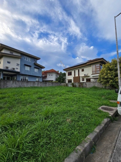 Palms Pointe Village Lot For Sale Alabang Near Ayala Alabang Village