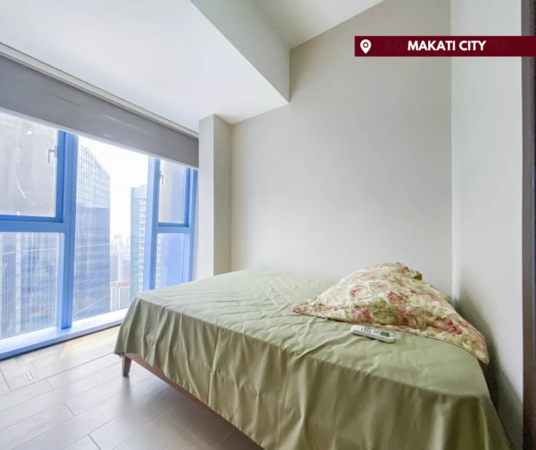 Another Good Deal 2BR In Salcedo Makati For Sale