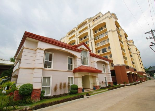 Code 238 - Condo For Sale In Woodcrest Don Quijada St., Guadalupe, Cebu City