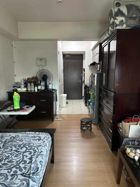 Clean Title RFO Fully Furnished Studio Unit FOR SALE at Belton Place Makati