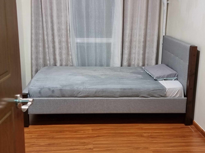 1BR with Balcony & Parking FOR LEASE or FOR SALE at The Beacon Makati