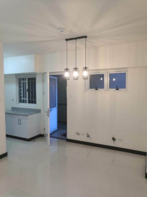 Clean Title RFO Furnished 2BR with Balcony & Parking FOR SALE at Lumiere Residences Pasig