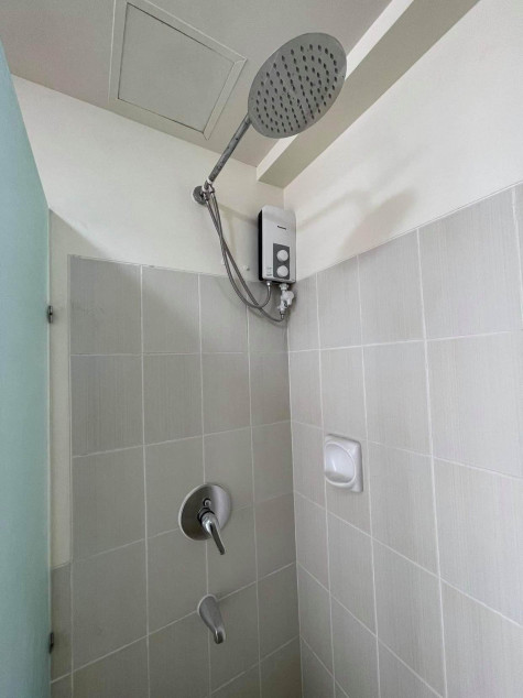 Clean Title RFO Furnished 2BR with Balcony & Parking FOR SALE at Lumiere Residences Pasig