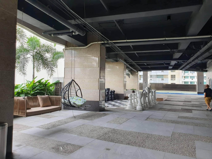 Clean Title RFO Furnished Studio Unit FOR SALE at R Square Residences Taft Ave. Manila