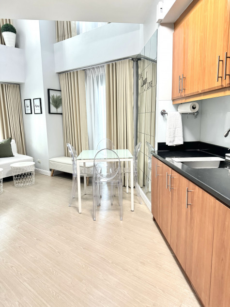 FOR SALE: Fully Furnished 2 Bedroom Unit at Mckinley Park Residences, BGC, Taguig City