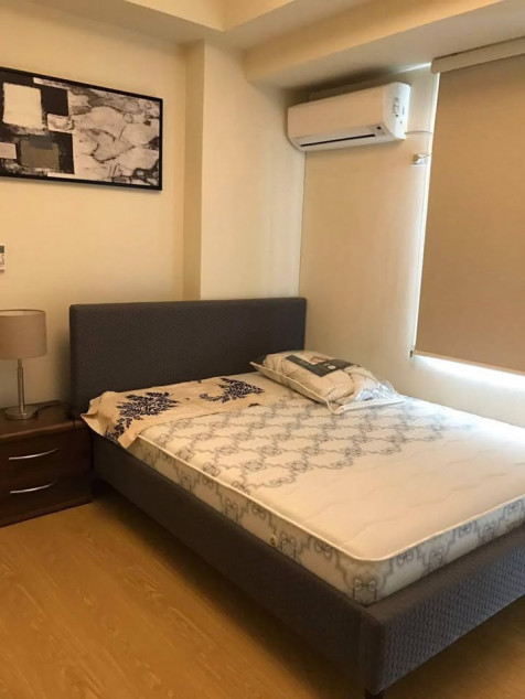 123 sqm 3-BR Condo with Balcony and Parking for Sale at The Grove by Rockwell, Pasig City