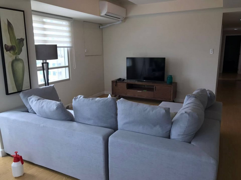 123 sqm 3-BR Condo with Balcony and Parking for Sale at The Grove by Rockwell, Pasig City