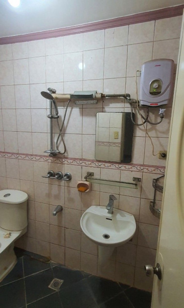 122 sqm 3-BR Condo for Rent in Binondo, Manila