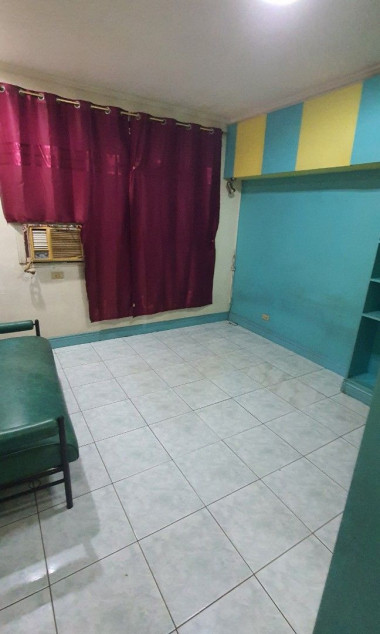 122 sqm 3-BR Condo for Rent in Binondo, Manila