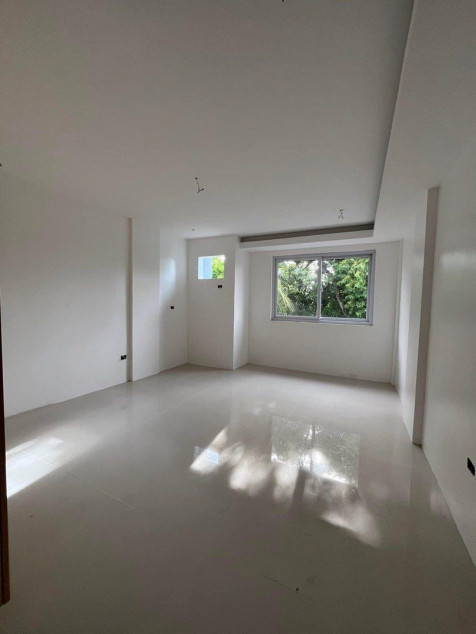 151 sqm 4-Bedroom Townhouse in La Colina Homes, Marikina City