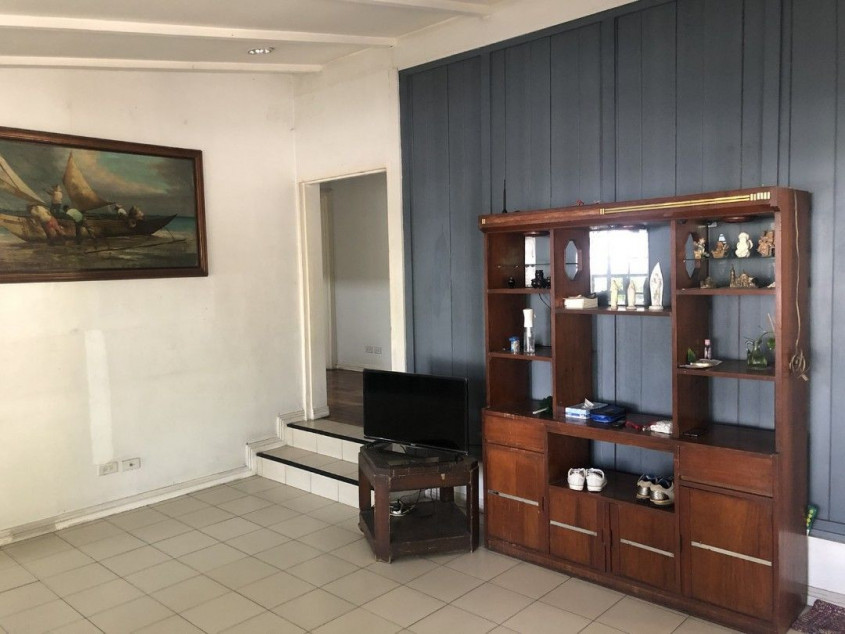 350 sqm 4-BR House with Garden for Sale in Philam Homes, Quezon City