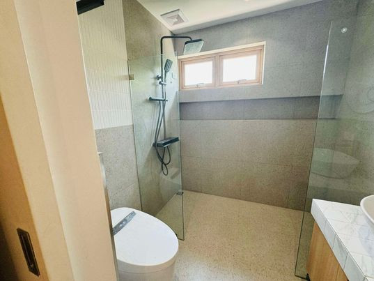 🍀House and Lot For Sale in Our Lourdes Antipolo Near Ponte Verde Marikina