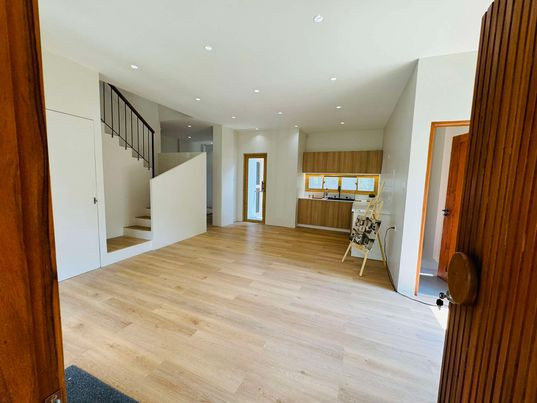 🍀House and Lot For Sale in Our Lourdes Antipolo Near Ponte Verde Marikina