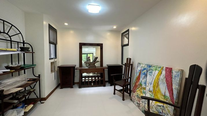 🍀3-Storey House and Lot for Sale in Lower Antipolo along Marcos Highway