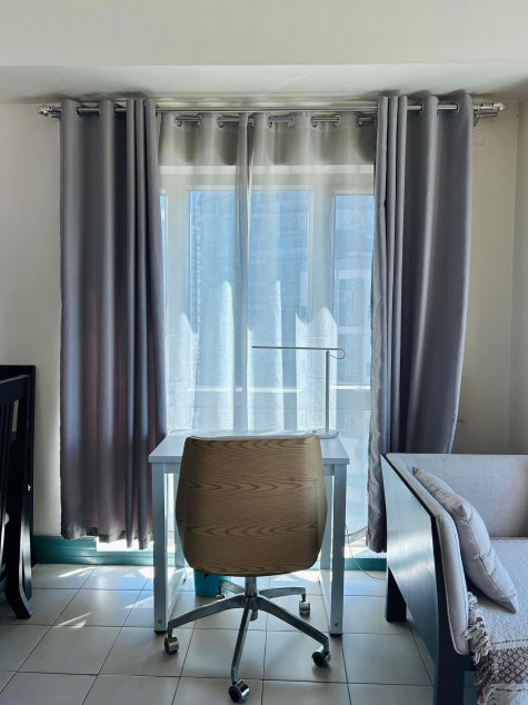 Clean Title RFO Furnished 1BR with Parking FOR SALE at Forbeswood Parklane BGC Taguig