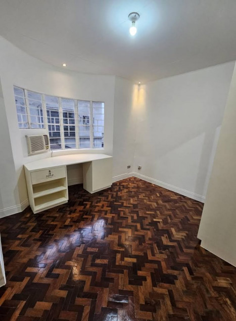 120 sqm 4-BR Townhouse for Rent in Sikatuna Village, Quezon City