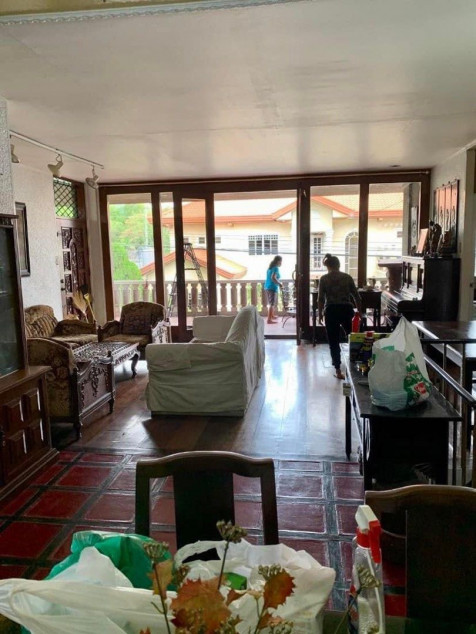 619 sqm 4-BR House and Lot for Sale in San Jose Village, Alabang