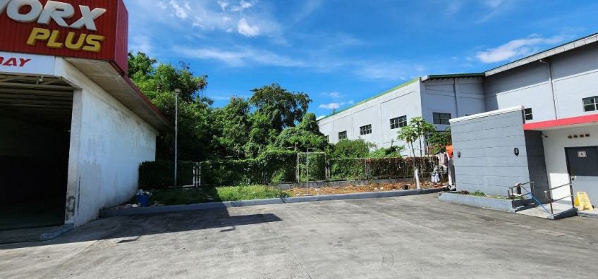 2,440 sqm Vacant Lot for Rent along West Service Road, Muntinlupa City