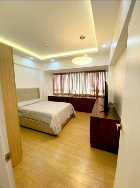 125 sqm 2BR Fully Furnished Condo for Rent at One Shangri-La Place, Mandaluyong